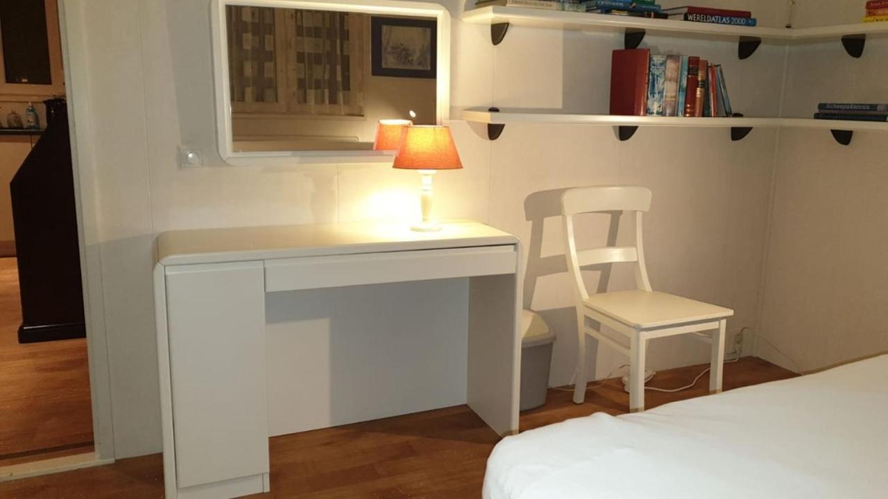 Chalet Buutengeweun, Met Luxe Jacuzzi En Tonsauna Sint-Annaland Extérieur photo